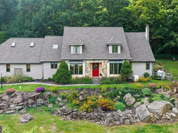 110 Lovell Ln, Glenmoore, PA 19343