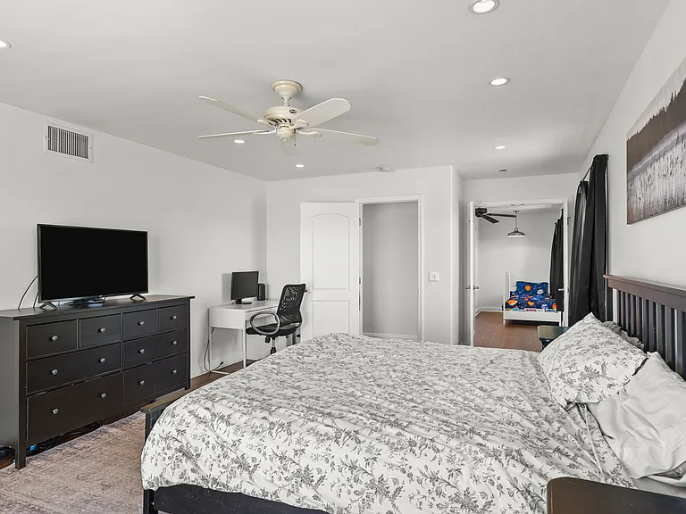14625 Flintstone Dr — Photo 20
