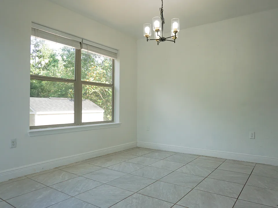 127 Bronze Cir