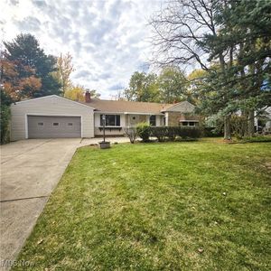 13505 Old Pleasant Valley Rd, Middleburg Heights, OH, 44130