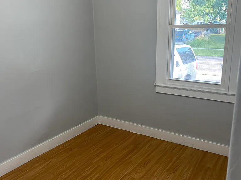 104 W George Ave — Photo 6