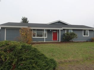 395 S 9th St, Harrisburg, OR 97446