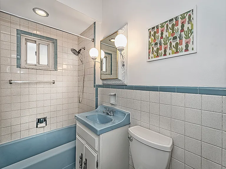 5704 Hampton St #2 — Photo 13