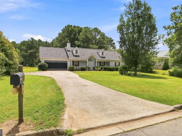 130 Morningside Dr, Jackson, GA 30233