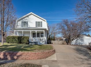 3818 Castelar St, Omaha, NE 68105