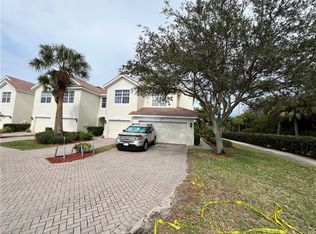 884 Hampton Cir #159, Naples, FL 34105