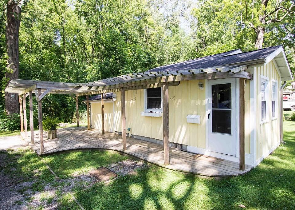 1st image of 33454 Nina Dr