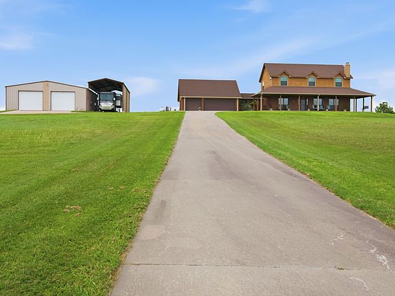 4th image of 117 John Chisholm Rd