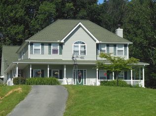 375 Beech Bottom Rd, Oak Hill, WV 25901