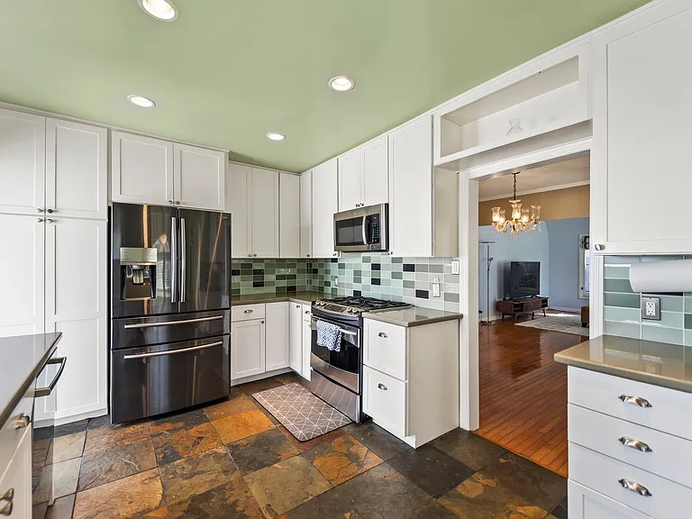 10342 Keswick Ave — Photo 7
