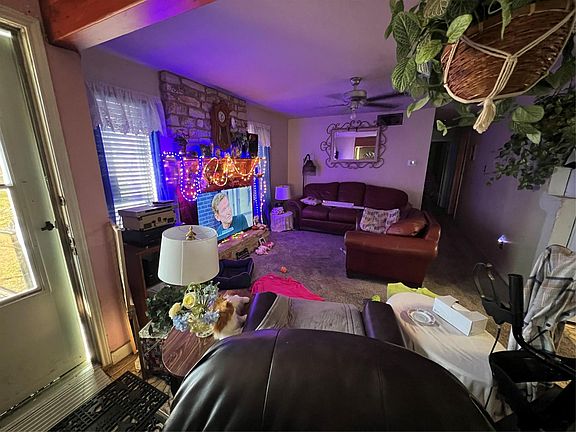 4th image of 2903 Blue Ridge Dr