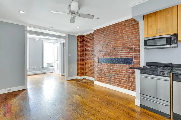 Rented by Tahari Realty LLC | media 4