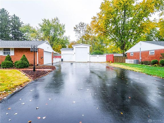 3rd image of 66 Patty Lou Ave