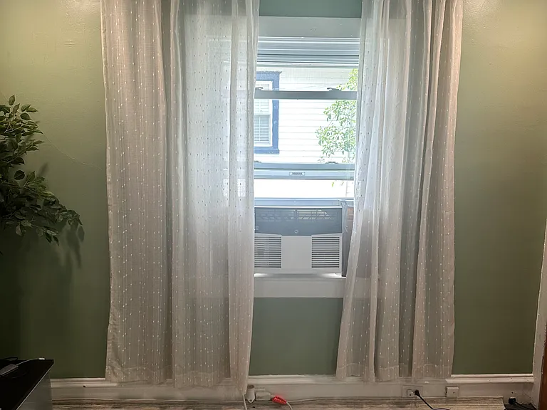 1808 Beech Ave #2 — Photo 2