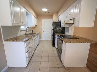 2712 Shawn Dr, Denison, TX 75020