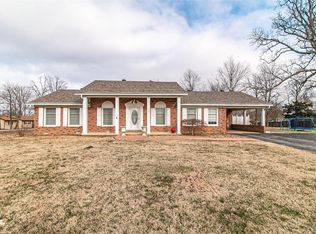 141 County Road 445, Poplar Bluff, MO 63901