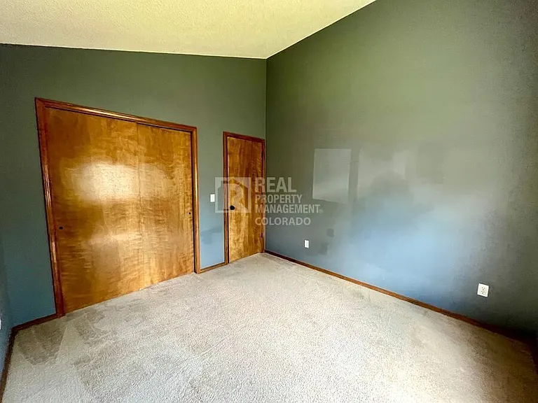 1313 Coolcrest Dr — Photo 26