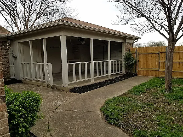 2 bed, 905 sqft, $1,400 — Photo 3