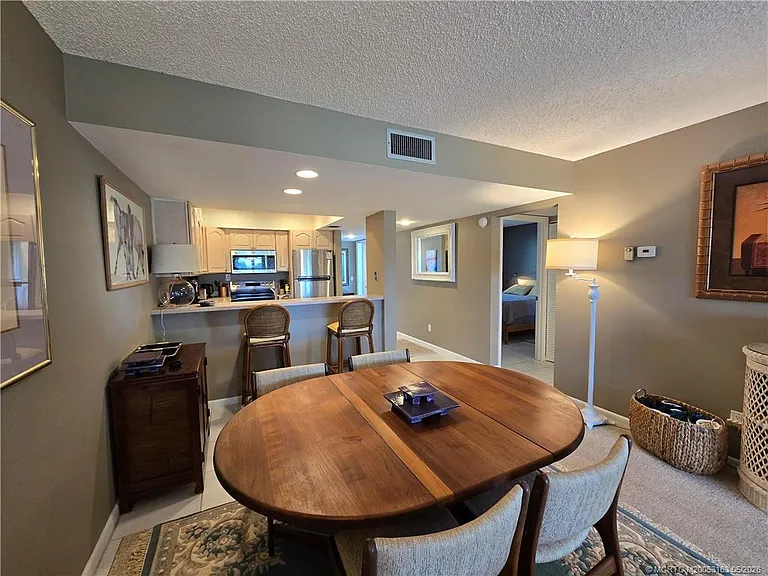 5564 NE Gulfstream Way — Photo 16