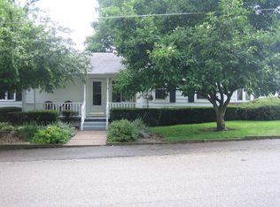 331 W Spring St, Etna Green, IN 46524