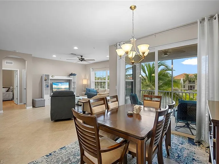 23520 Alamanda Dr #202 — Photo 19