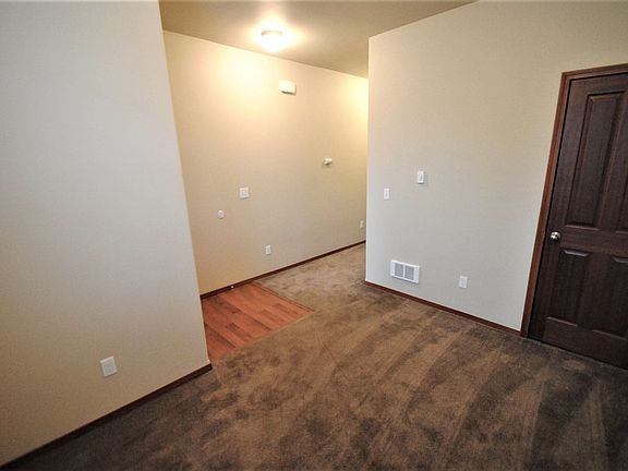 3rd image of 8505 82nd St NE
