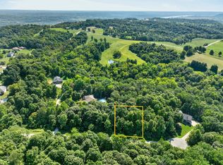 47 Falling Rock Dr, Aurora, IN 47001