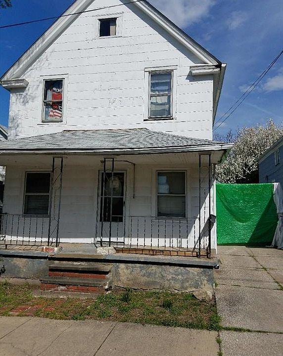 1st image of 3139 W 40th St