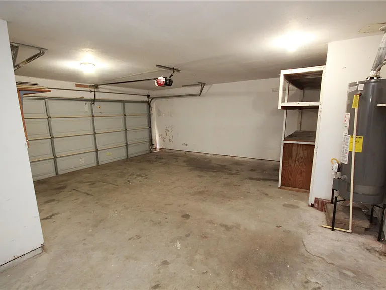 5302 Town Park Blvd — Photo 17