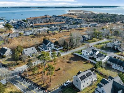 49 Gosnold Street, Hyannis, MA, 02601