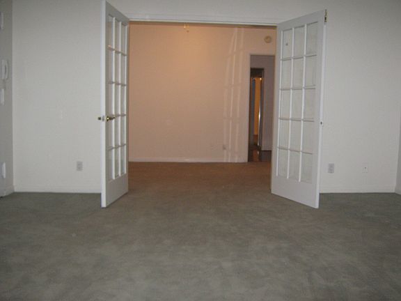5th image of 933 8th Ave APT 2