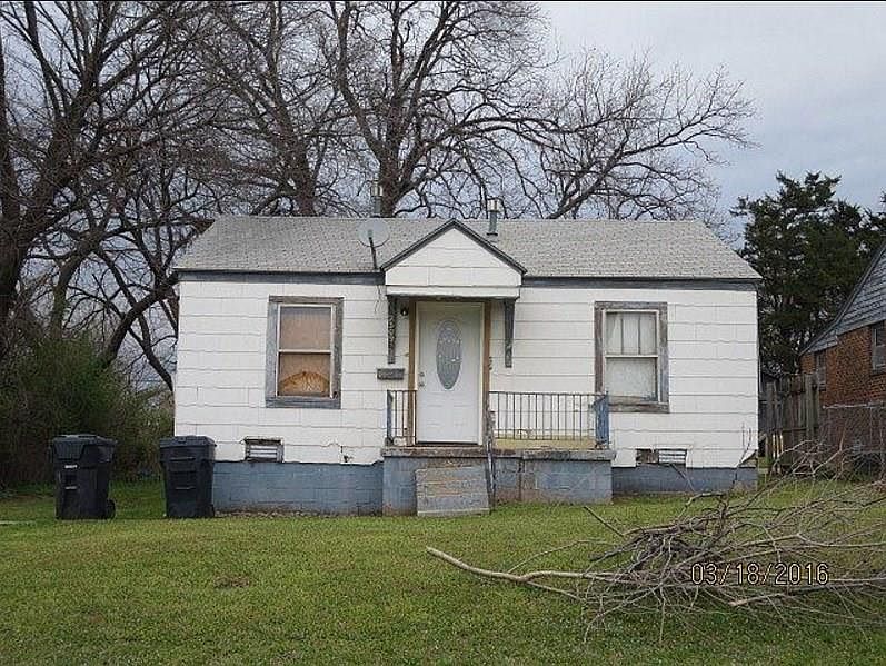 2nd image of 2509 NE 17th St