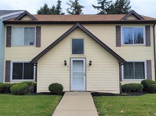 1 Willow St APT 10, Lockport, NY 14094