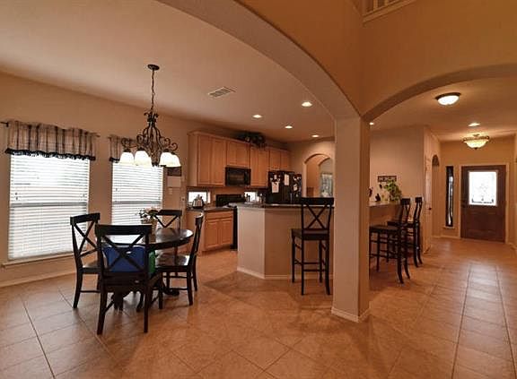 5th image of 111 Indian Gap Ct