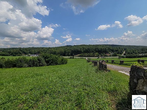 2nd image of Gillys Mountain Ln