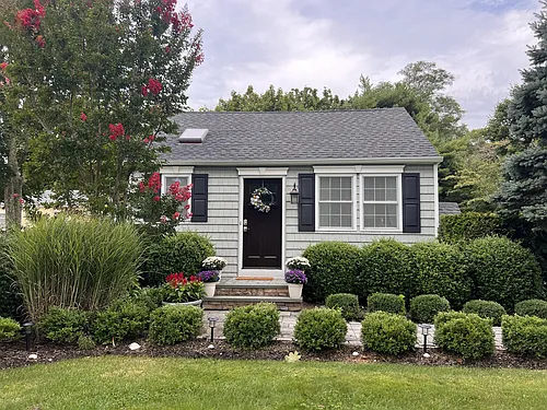 49 Fanning Ave Photo 1