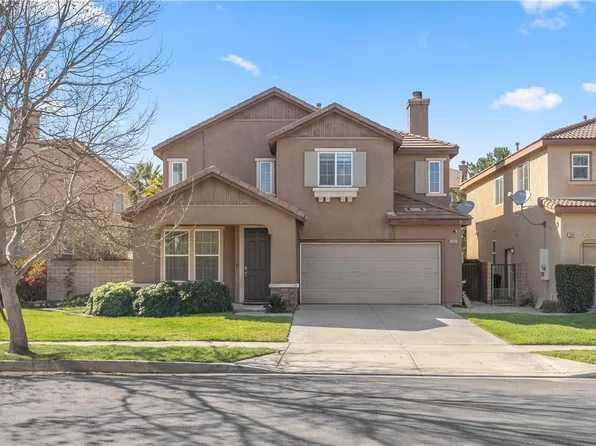 3990 Quartzite Ln, San Bernardino, CA 92407