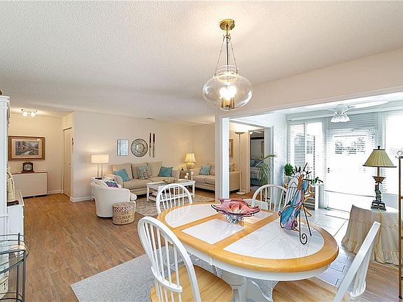 5th image of 6306 Greengate Dr