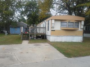 4 Hawthorne Dr, Diamond, IL