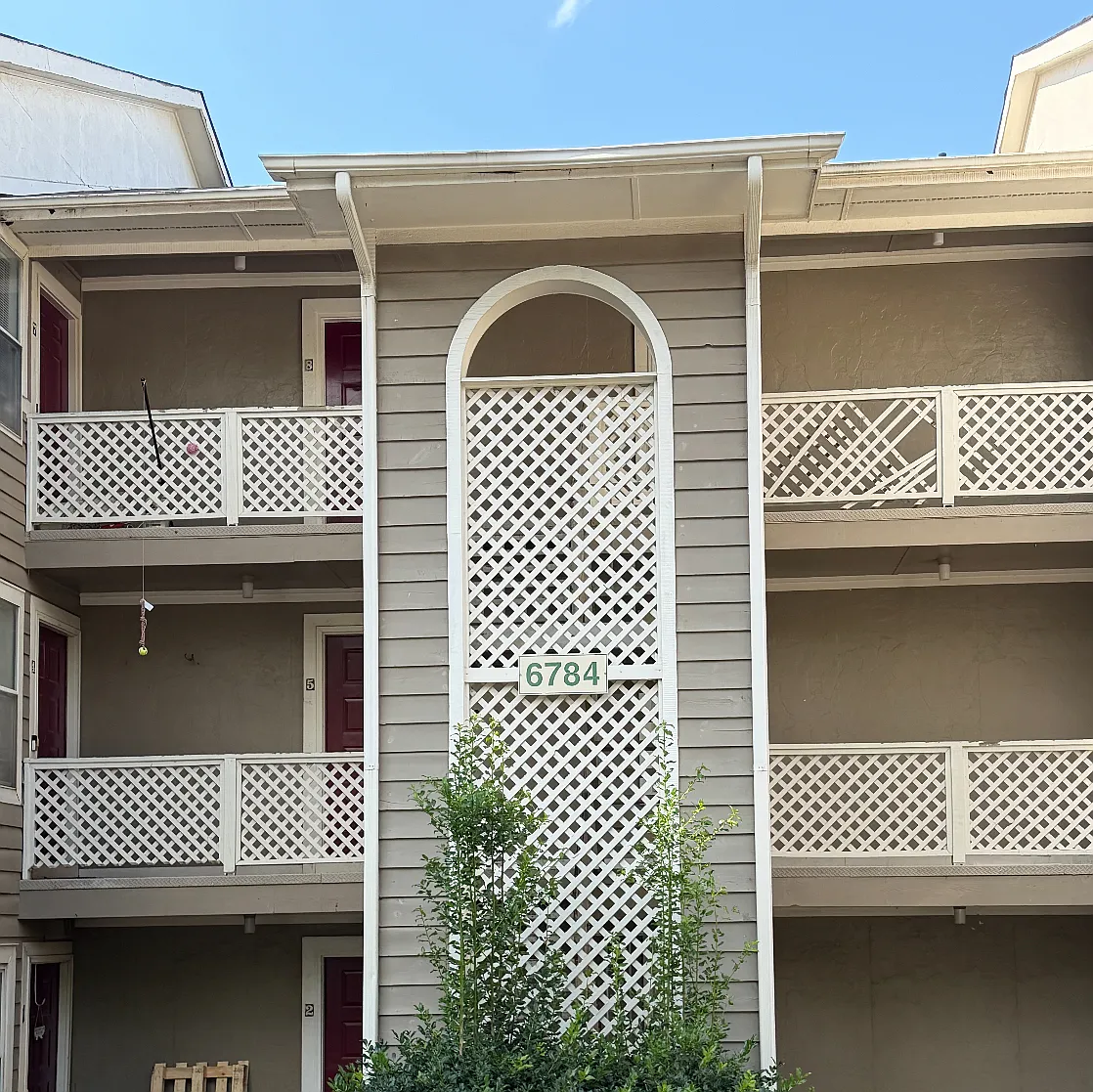 2 bed, 1086 sqft, $1,100 — Photo 2