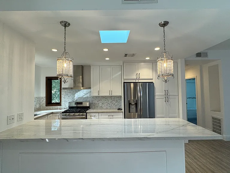 1020 N Moraga Dr — Photo 9