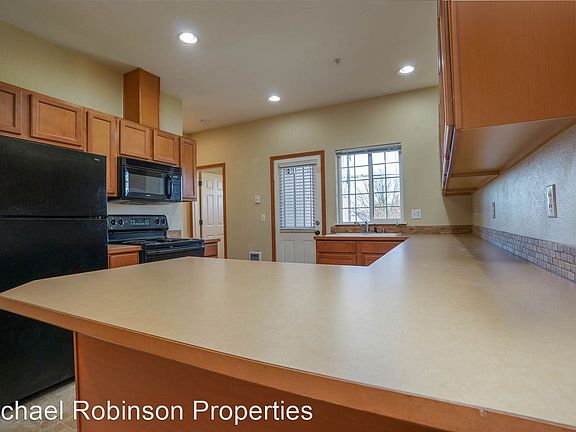 5th image of 3317 S 45th St #9462325