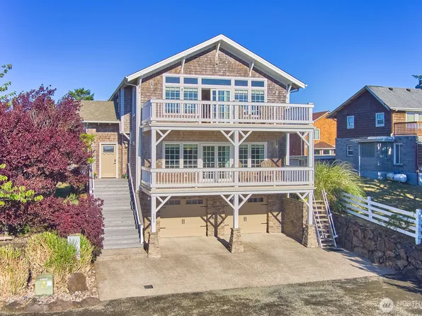 205 26th Street NW, Long Beach, WA 98631