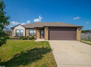 1115 Spikerush Ct, N Little Rock, AR 72117