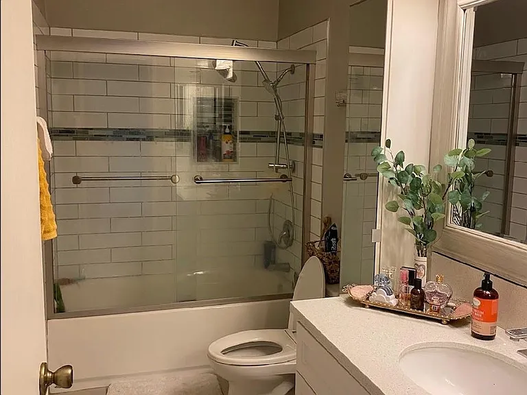 3609 E 2nd St #305 — Photo 24