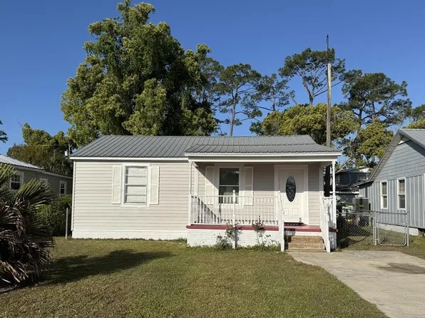 1404 Long Ave, Port Saint Joe, FL 32456