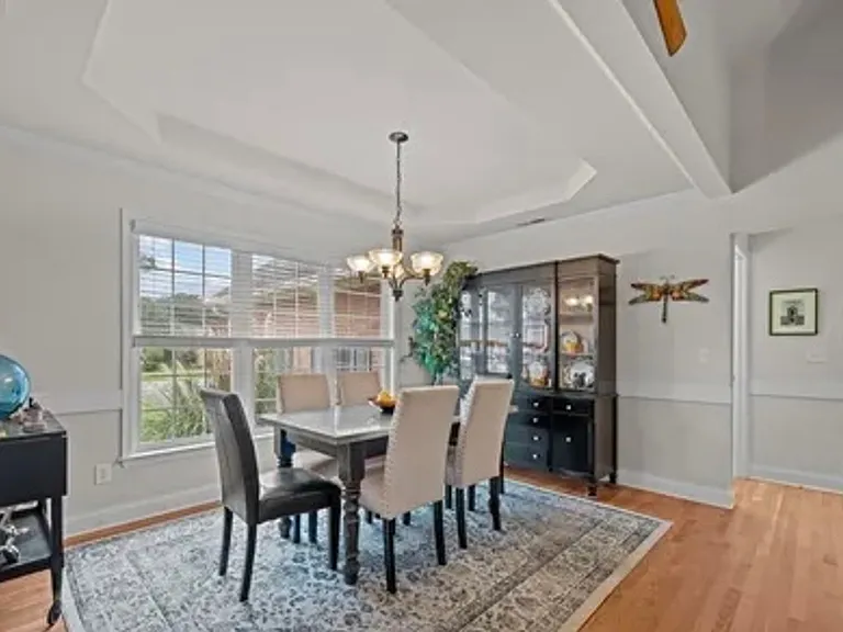815 Pelican Dr — Photo 11