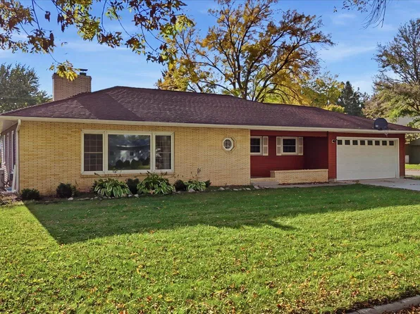 502 2nd St S, Grove City, MN 56243