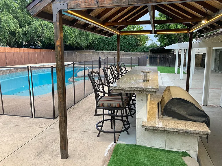 860 Glendora Mountain Rd — Photo 26