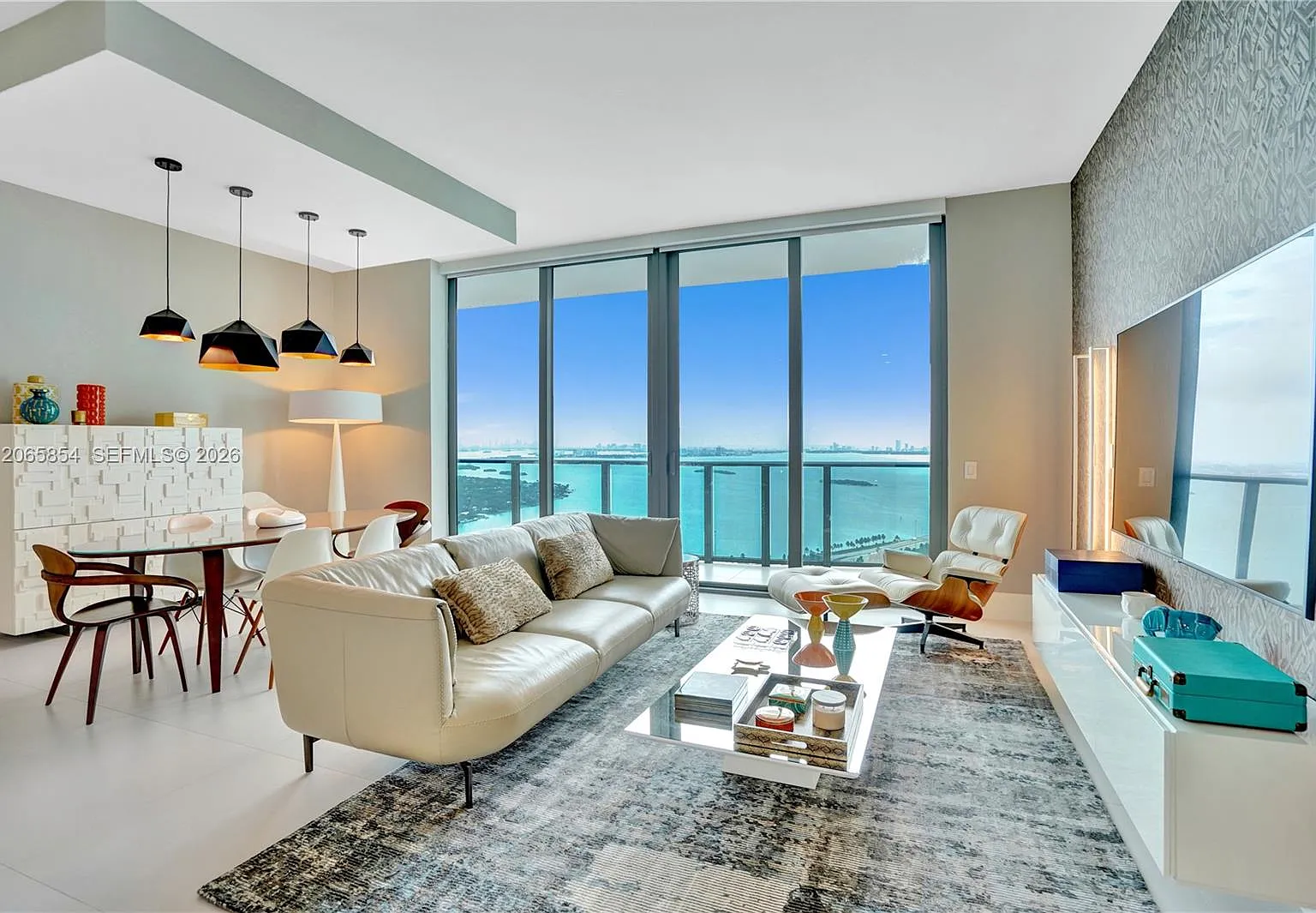 Paraiso Bayviews Condo — Photo 2